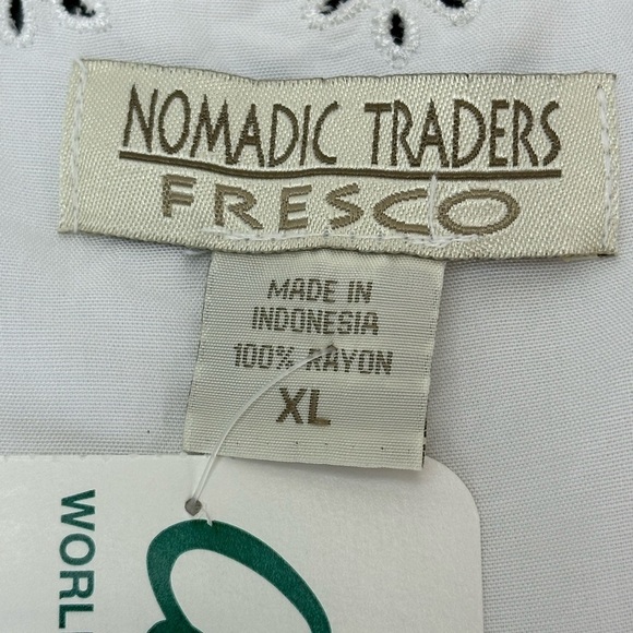 Vtg Nomadic Traders Fresco White Sweetheart Cami Shell Top XL Eyelet embroidered - Picture 7 of 12
